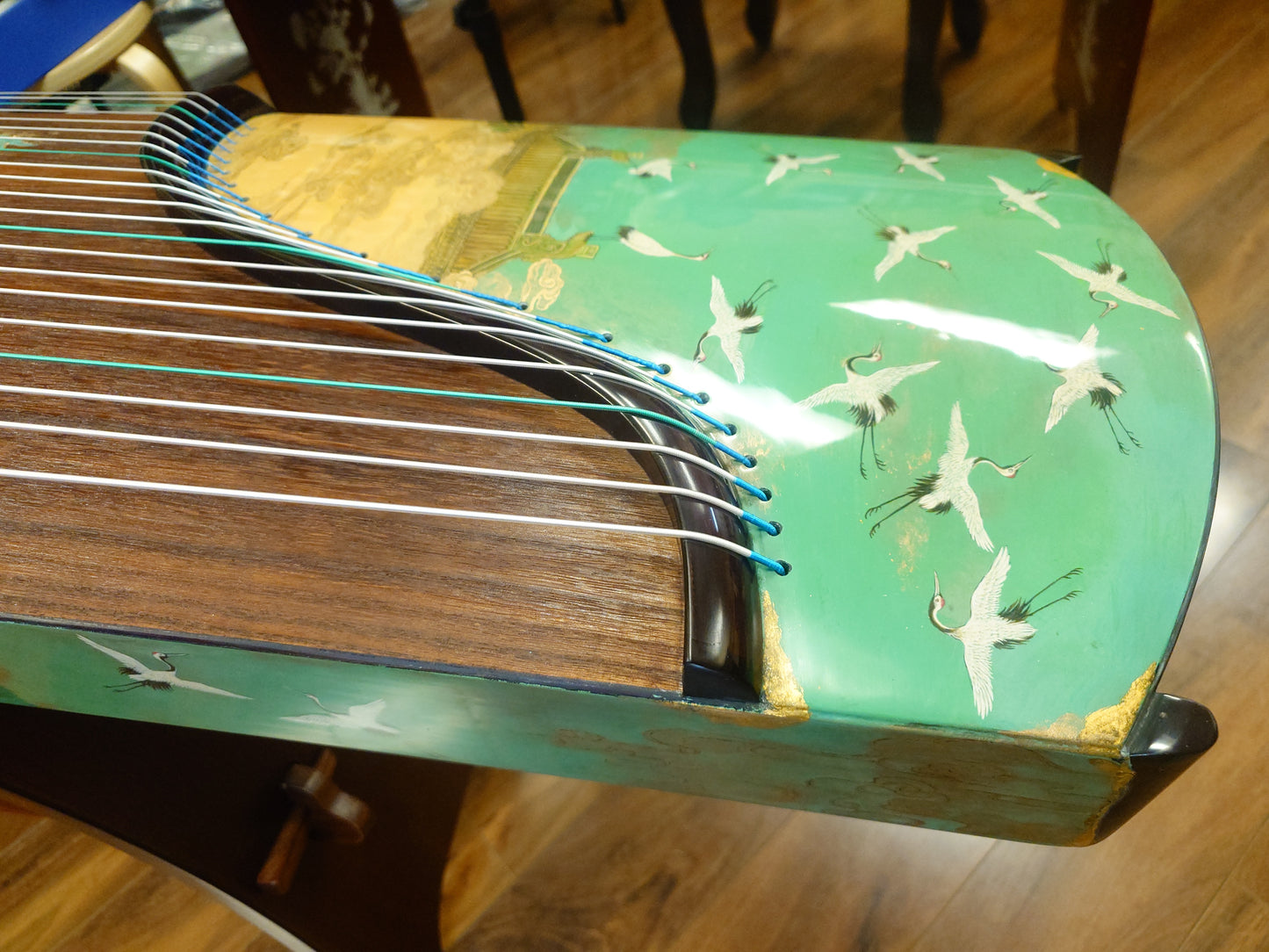 Dunhuang Bois de Rose 2396989PP Guzheng ""Auspicious Clouds and the Cranes""