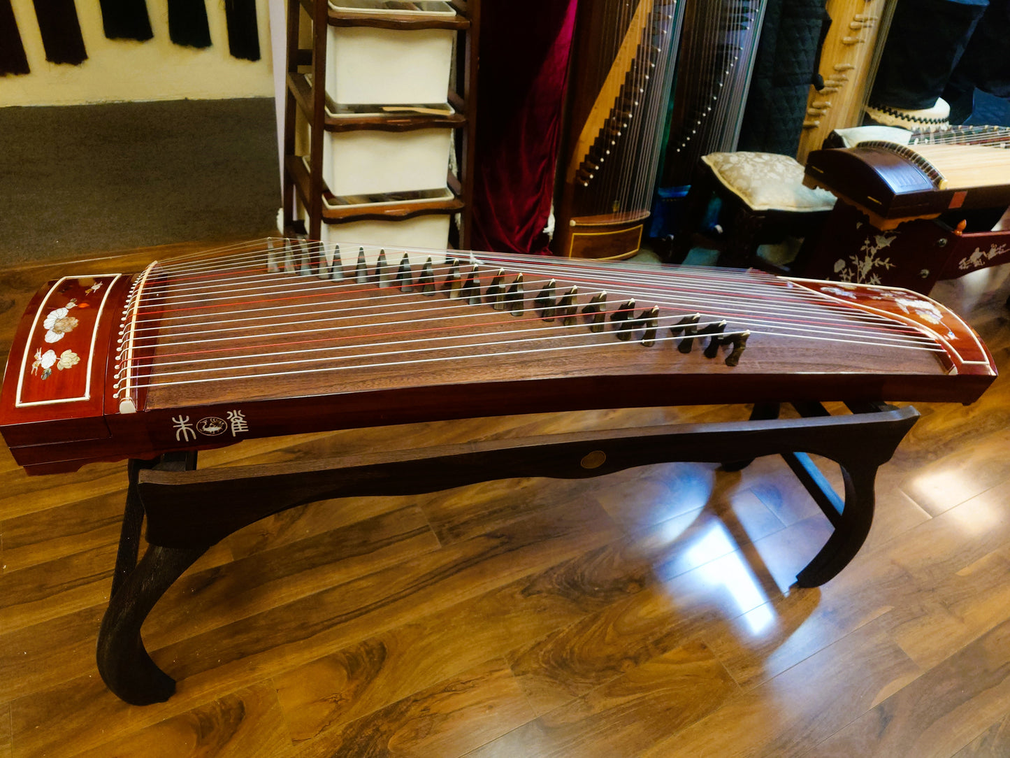 Scarlet Bird Zhuque #560 Guzheng 西安朱雀牌经典560型专业演奏古筝