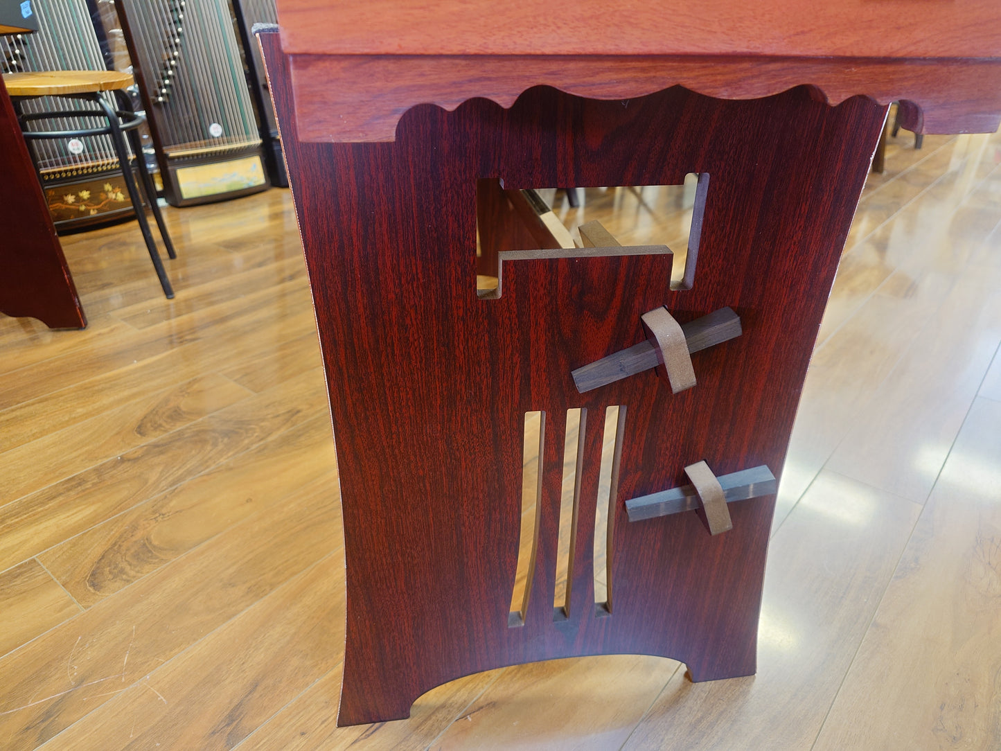 Three-piece Stands Antique Style