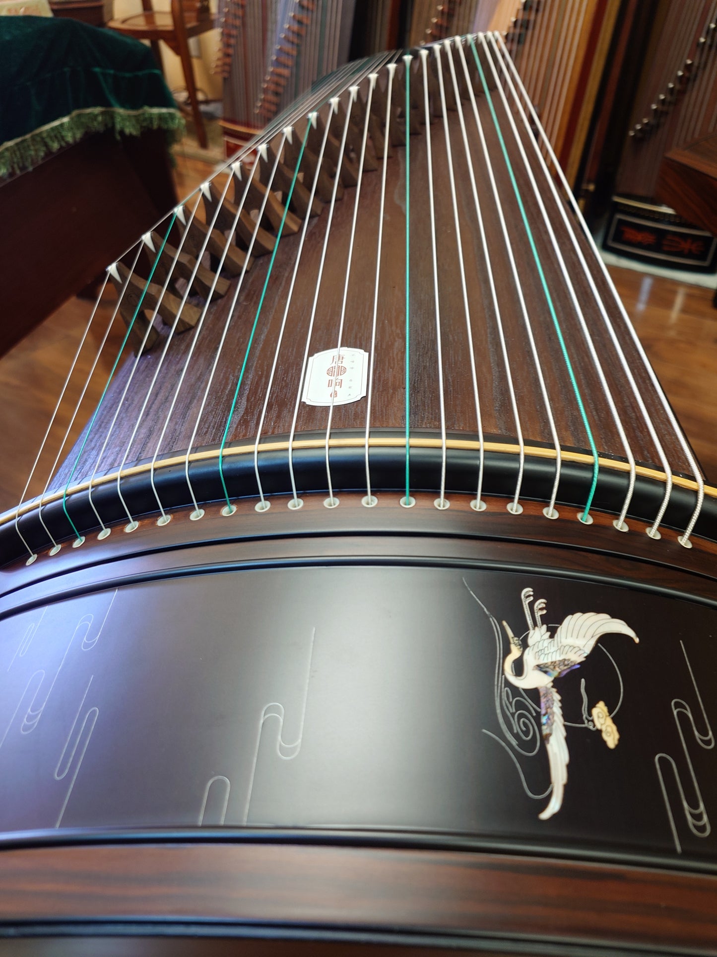 Tangxiang Indian Rosewood Guzheng with Inlay "Autumn Says"唐响牌阔叶黄檀演奏筝"秋词"