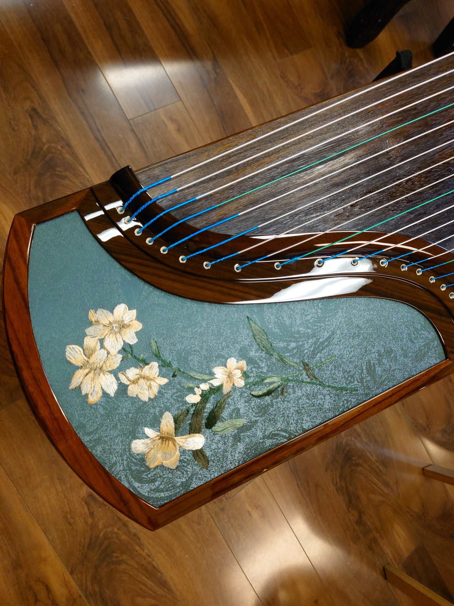 Haitang Guzheng "Fragrant Orchid"