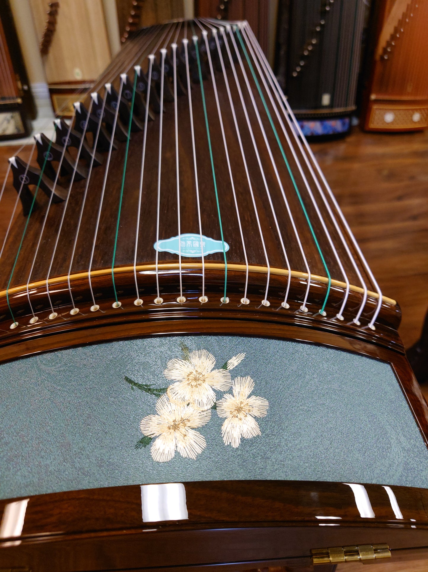 Haitang Guzheng "Fragrant Orchid"