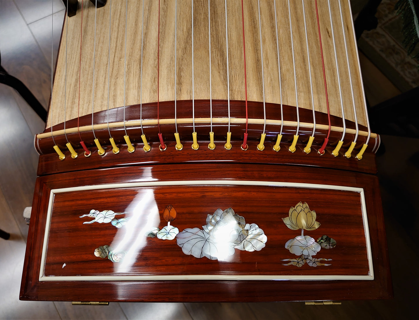 Scarlet Bird Zhuque #560 Guzheng 西安朱雀牌经典560型专业演奏古筝