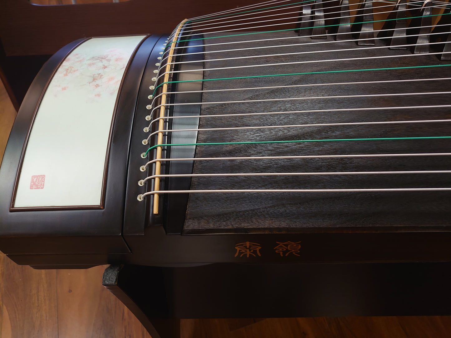 Qinling Collection Guzheng "Ruyi" 秦岭牌收藏级整挖古筝"如逸"
