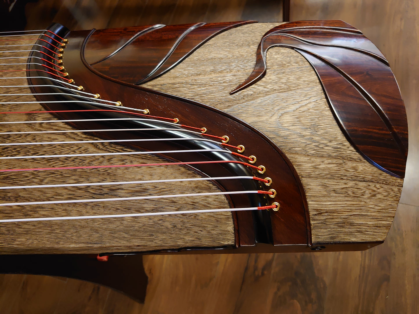 Mujiuchen Collection Guzheng "Xuan He" 木九辰四十年桐木整挖古筝"玄鹤"