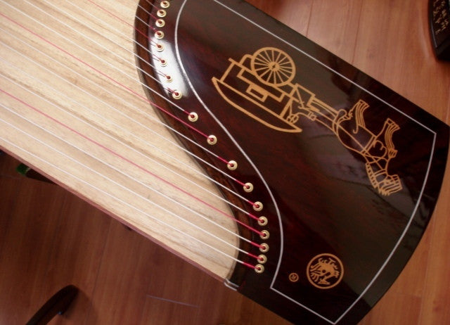 Scarlet Bird Mahogany Guzheng Model #520 西安朱雀牌特制520型古筝