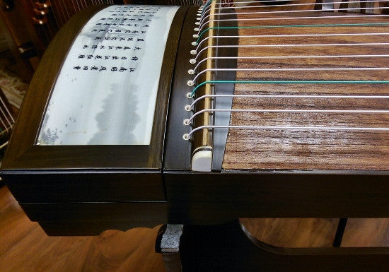 Sound of China Blackwood Guzheng with Chinse Brush Painting "Spring Breeze" 唐韵牌专业黑檀绢画演奏筝"春风"