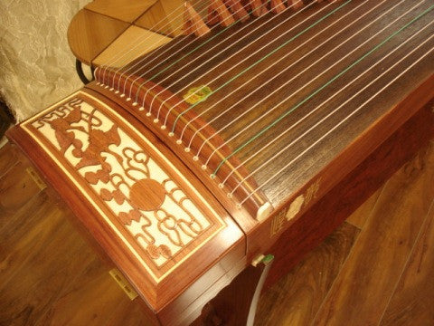 Dunhuang 694DQ Bubinga Guzheng "Duo Crane Facing the Sun" with Master's Signature