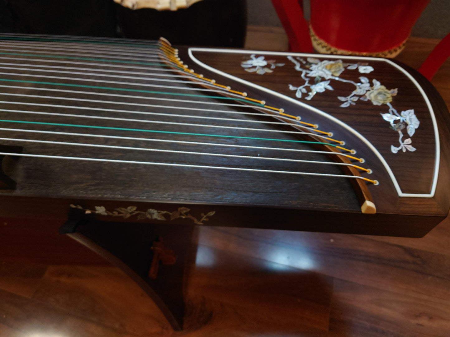 Songbo Madagascar Rosewood "Ethereal Blossom" Guzheng