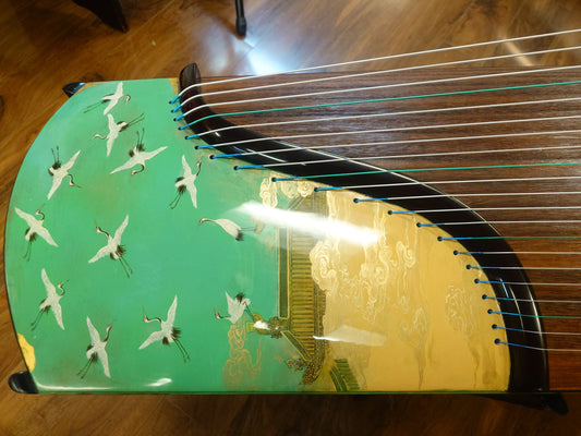 Dunhuang Bois de Rose 2396989PP Guzheng ""Auspicious Clouds and the Cranes""