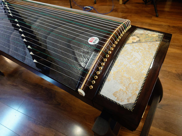 Songbo Elite Zitan Carved-Out "Blossom" Guzheng