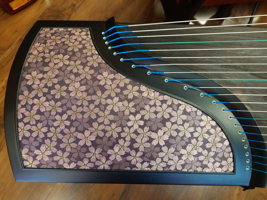 Qinling Collection Guzheng "Silky Jade" 秦嶺牌收藏級整挖古箏"雲錦玉琦"