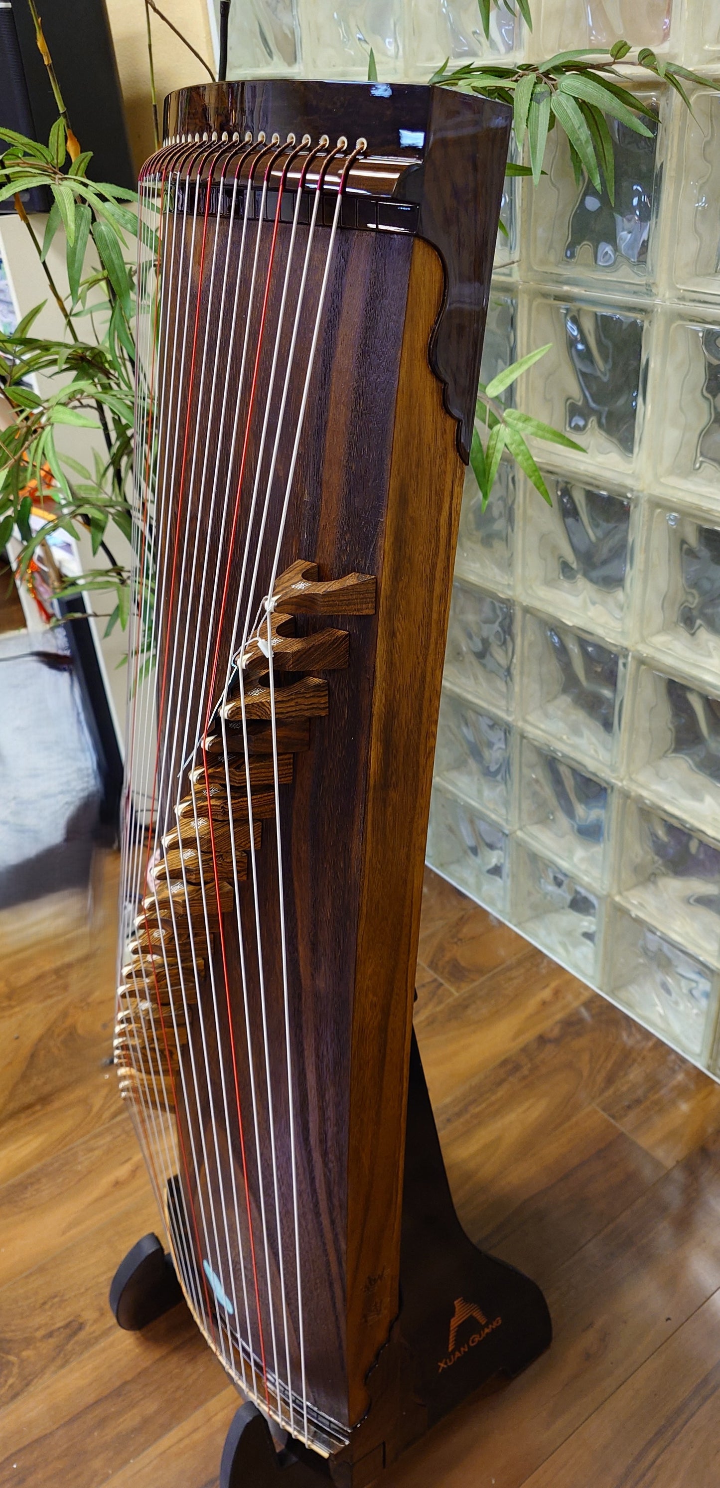 Haitang Guzheng 43" Travel-size Carved-out Guzheng "Mountain Perch" 海棠国乐整挖110cm古筝"栖峦"