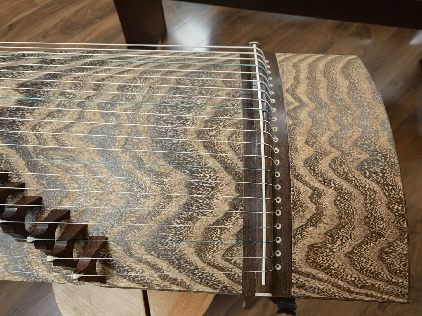 Mishimaya Collection 50-year old Aizu Paulownia Guzheng (Made in Japan) 三岛屋日本制50年会津桐整挖古筝