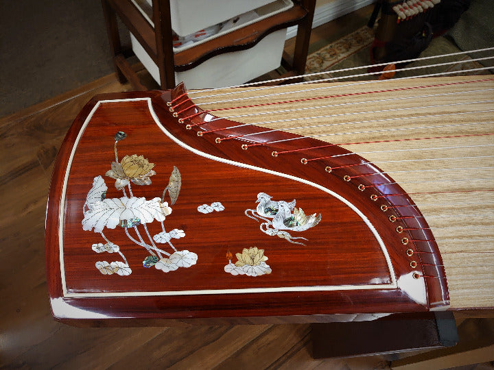 Scarlet Bird Zhuque #560 Guzheng