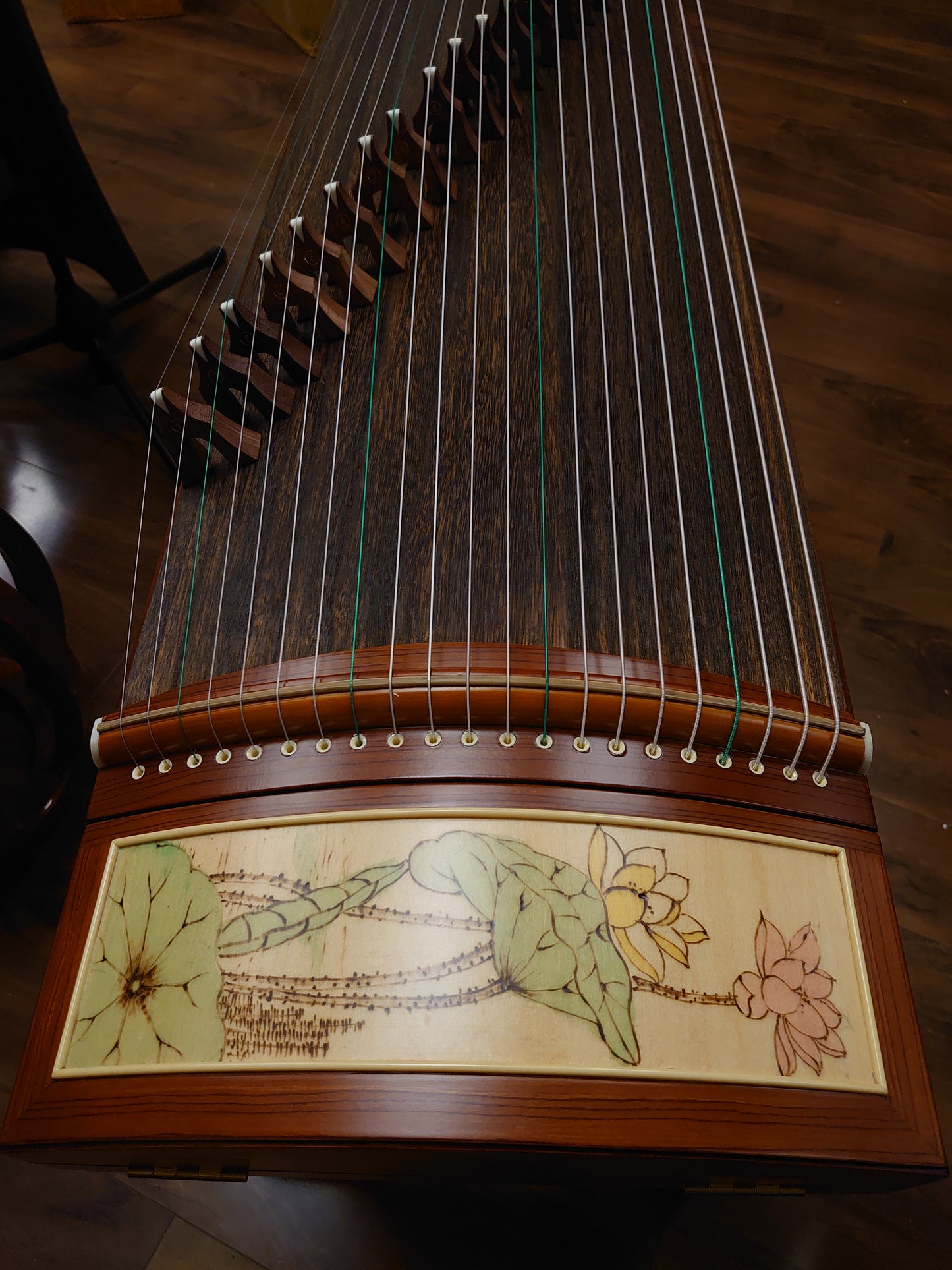 Tiansheng Rosewood Guzheng with  Chinese Painting "Lotus"