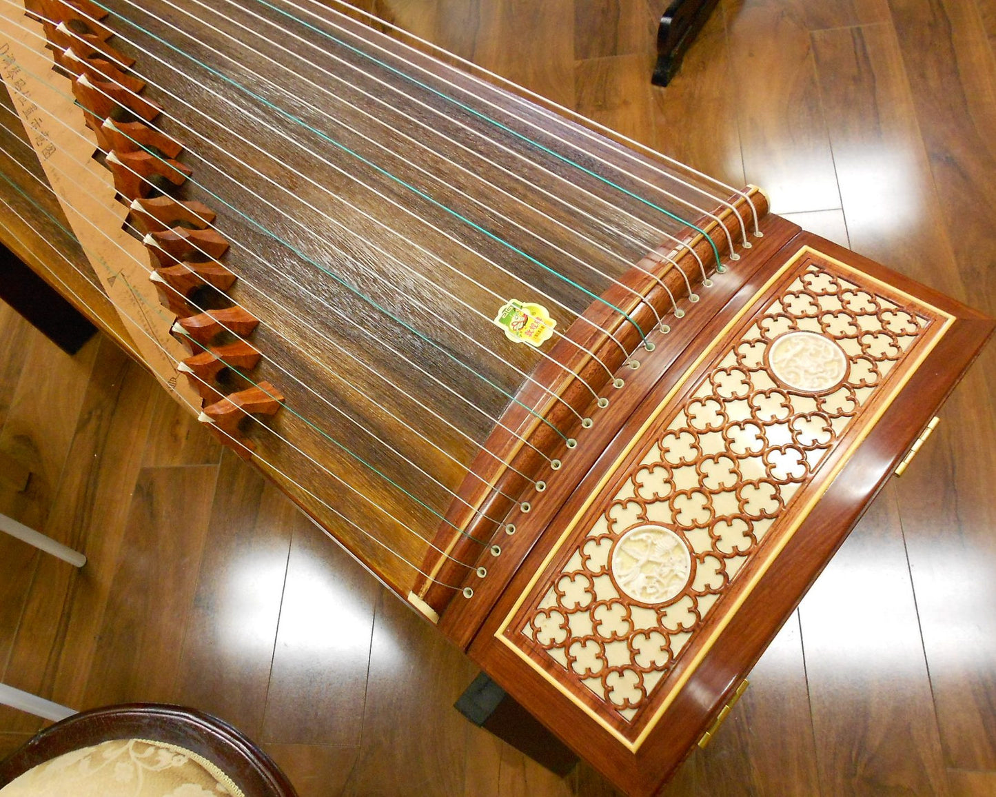 Dunhuang Bubinga 694KK Guzheng "Banana Panel Night Rain"